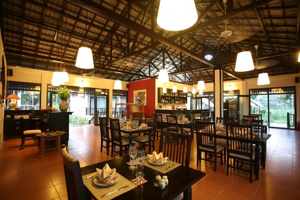 Sol Bungalows Hotel Mai Chau Exterior photo